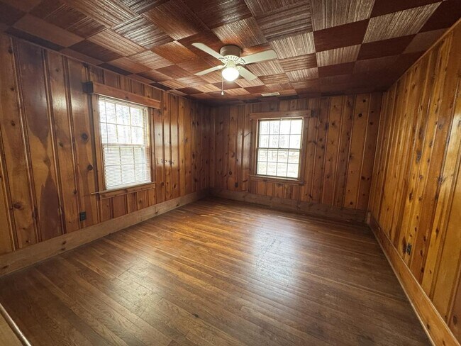 Building Photo - 32460 Chincoteague Rd