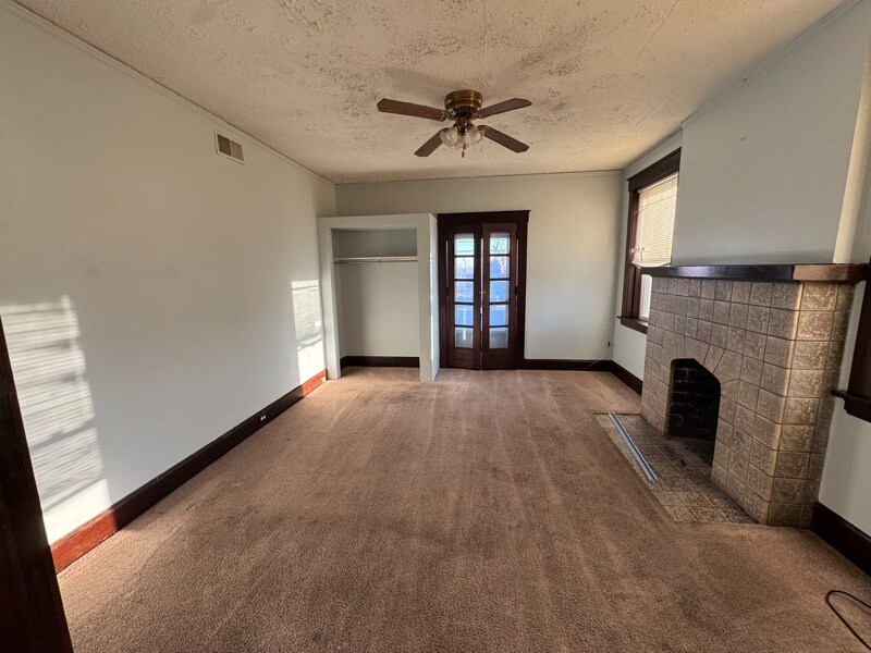 Building Photo - 2565 Orland Ave