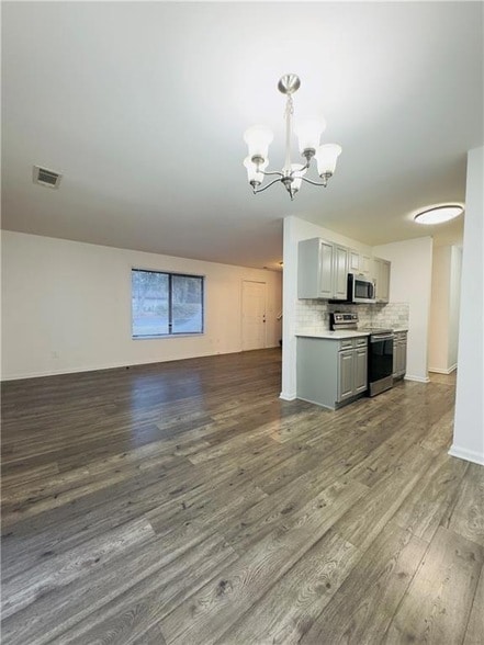 Building Photo - 3759 Mulkey Cir SW