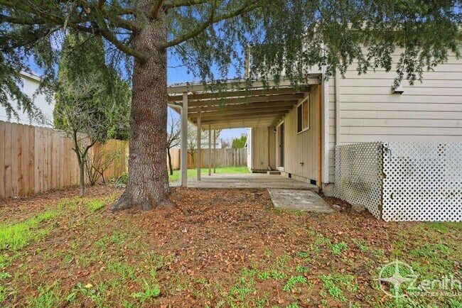 Building Photo - 17019 SE 3rd St