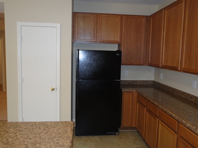 Building Photo - 9567 W Frank Ave