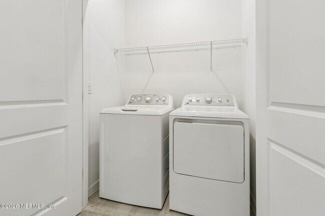 Building Photo - 7217 Sabal Ter