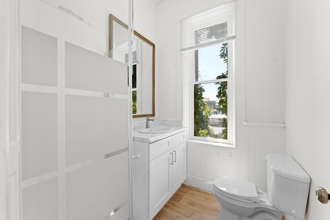 Building Photo - 4800 Holdings LLC