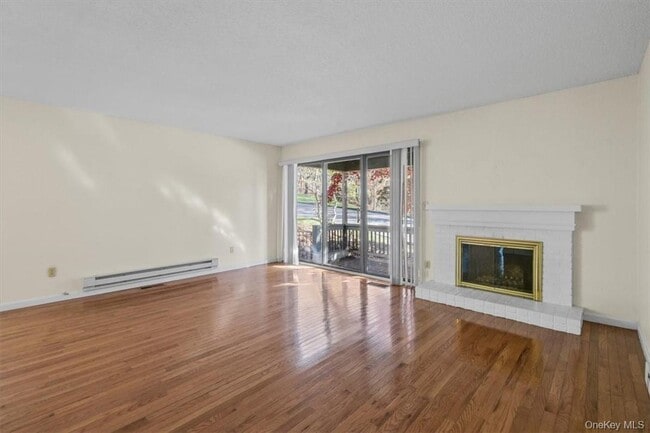 Building Photo - 49 A Heritage Hills