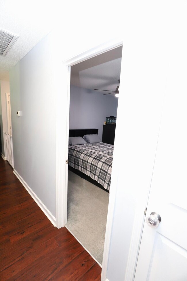Building Photo - 4370 Excursion Dr