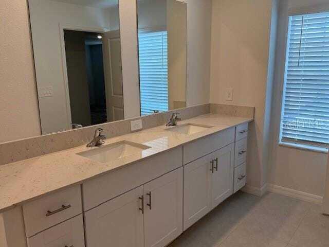 Building Photo - 9360 Bonita Mar Dr