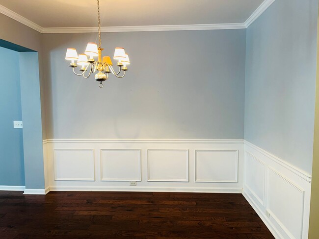 Building Photo - HOA community, swim/tennis, 2 bed, 2bath, ...