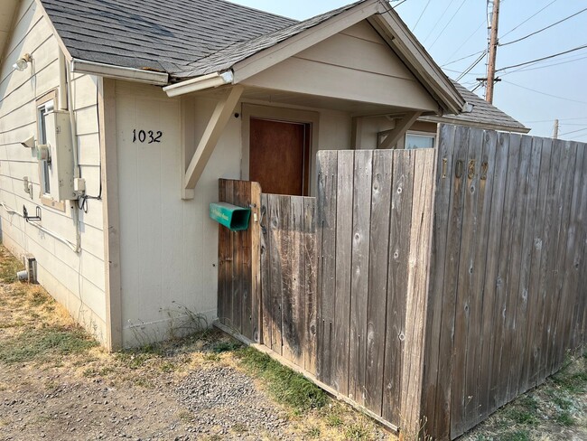 Building Photo - One bedroom apartment in Eugene!