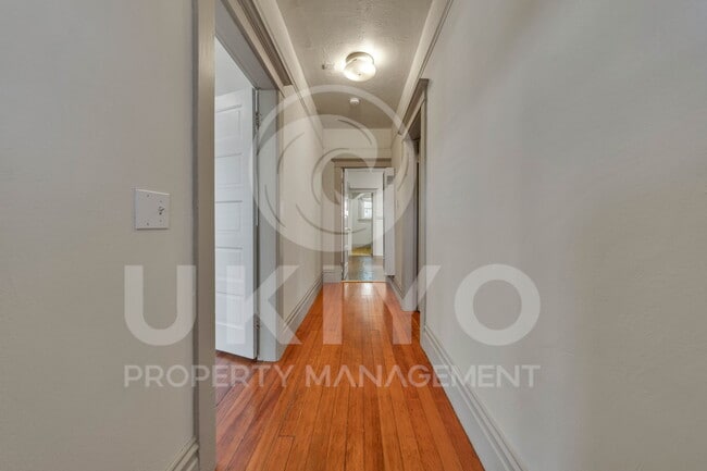Building Photo - 3337 California St
