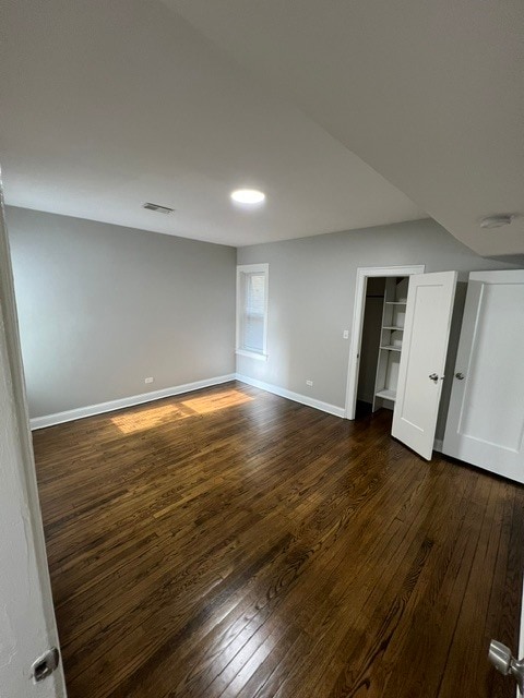 Building Photo - 7625 S Essex Ave