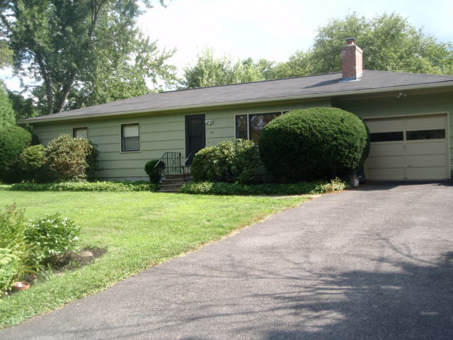 Primary Photo - 126 Glendale Rd
