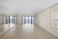 Building Photo - 3350 N Key Dr