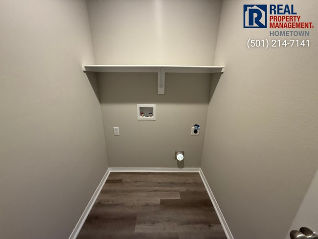 Building Photo - 6065 Discovery Trl