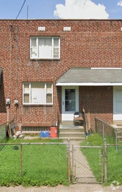 Building Photo - 1020 Kenwood Ave