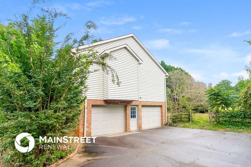 Building Photo - 115 Sedgewick Ridge Ct