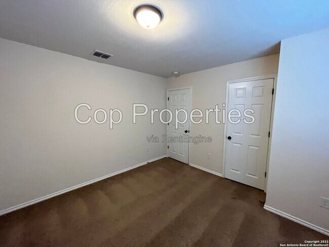 Building Photo - 8712 Azul Sky Ct
