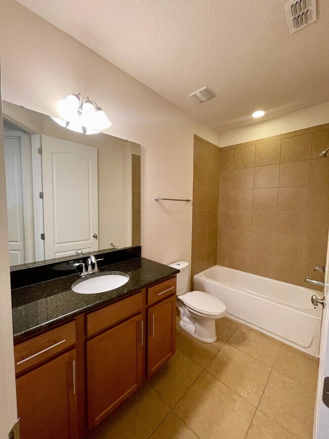 Building Photo - 10132 Eagle Creek Center Blvd