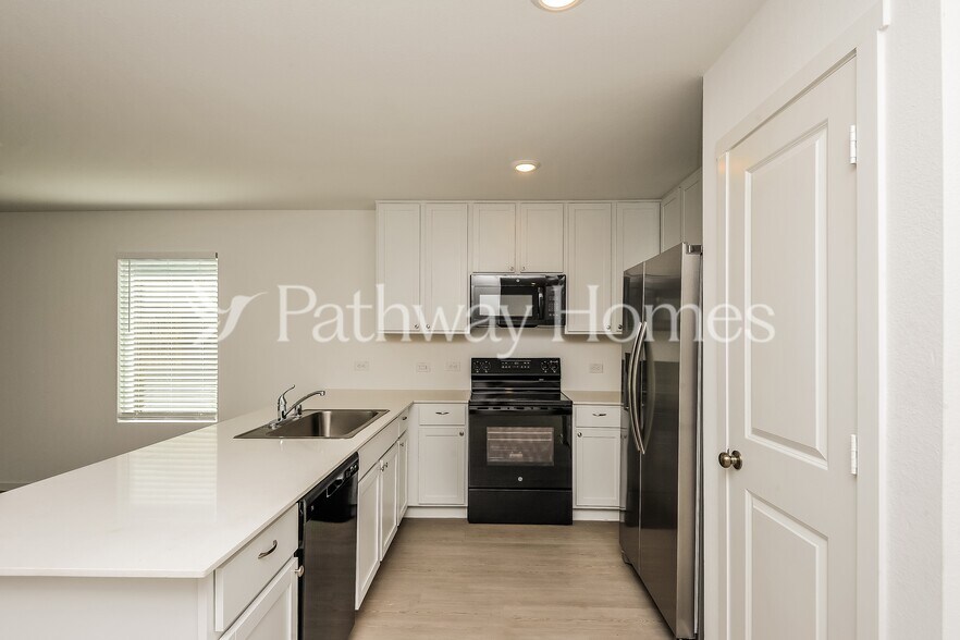 Building Photo - 1133 Calamian Dr