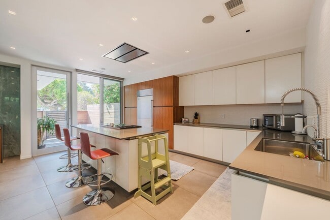 Building Photo - Silicon Beach Sanctuary: A Custom Architec...
