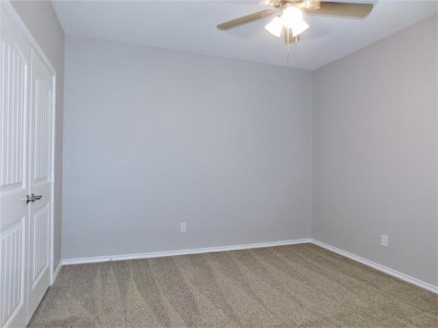 Building Photo - 3324 Hornbeam St