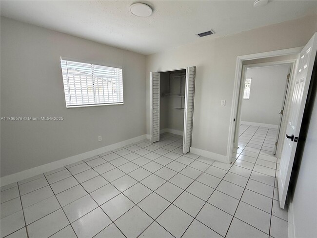 Building Photo - 11311 SW 203rd Terrace