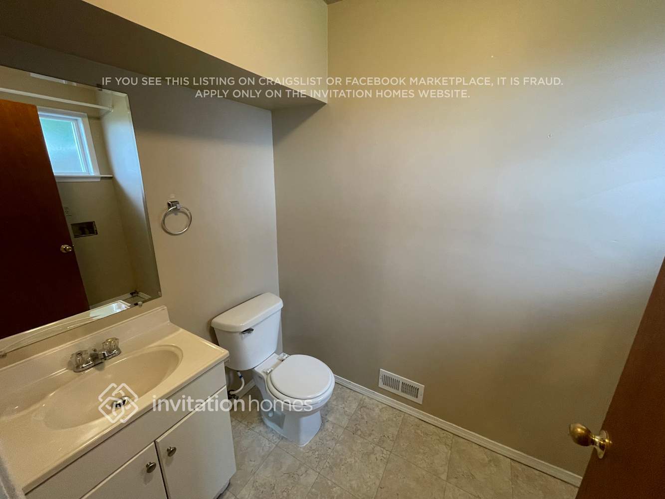 Building Photo - 15120 165th Ave SE