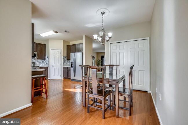Building Photo - 45832 Edwards Terrace
