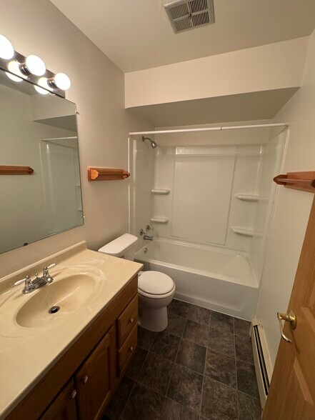 Building Photo - 8178 Ralston Ct