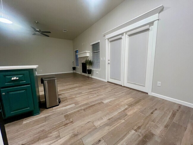 Building Photo - 4116 Palmetto Trail