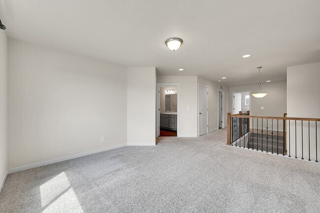 Building Photo - $2,650 - 3 Bed, 2.5 Bath Home in Co Spring...