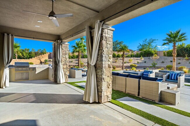 Building Photo - 74425 Zeppelin Dr