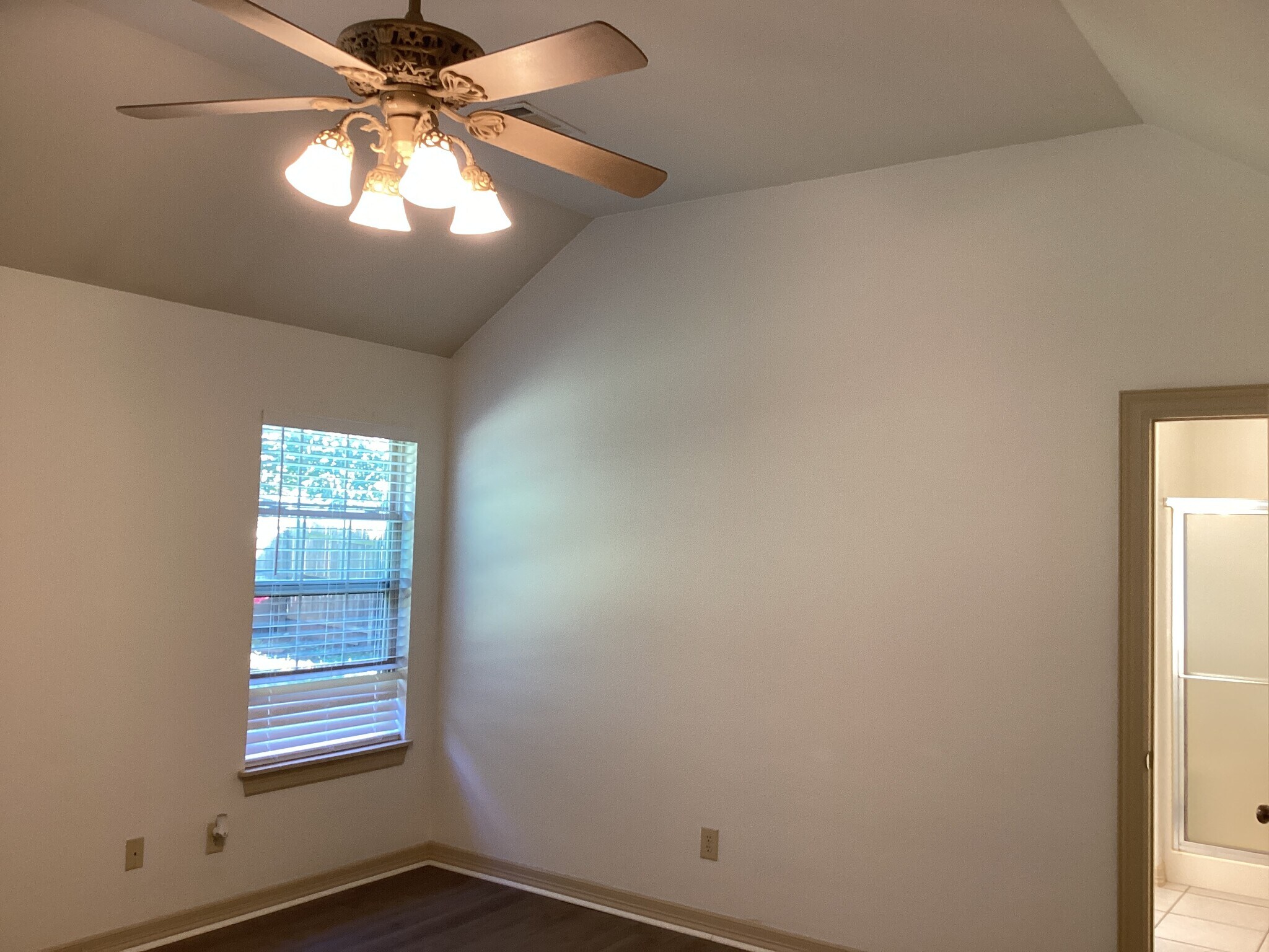 Building Photo - 3320 E Emmitsburg Pl