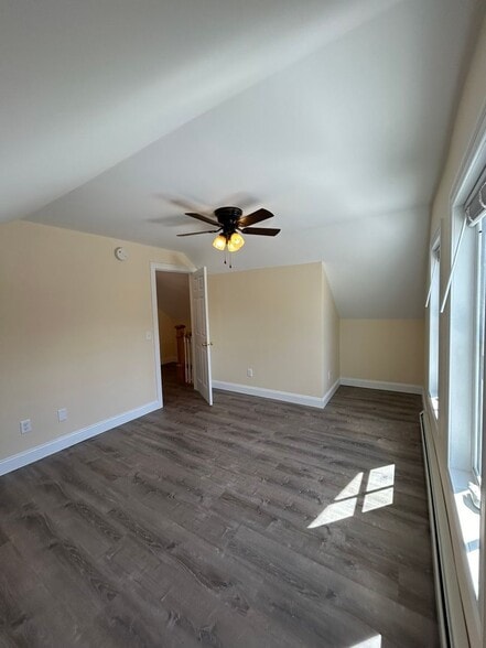 Building Photo - 88 North St