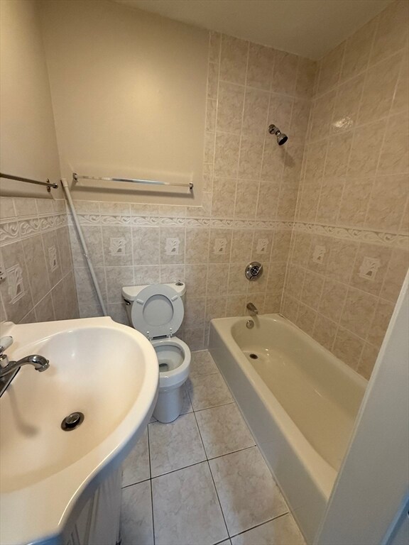 Building Photo - 15 Adams St