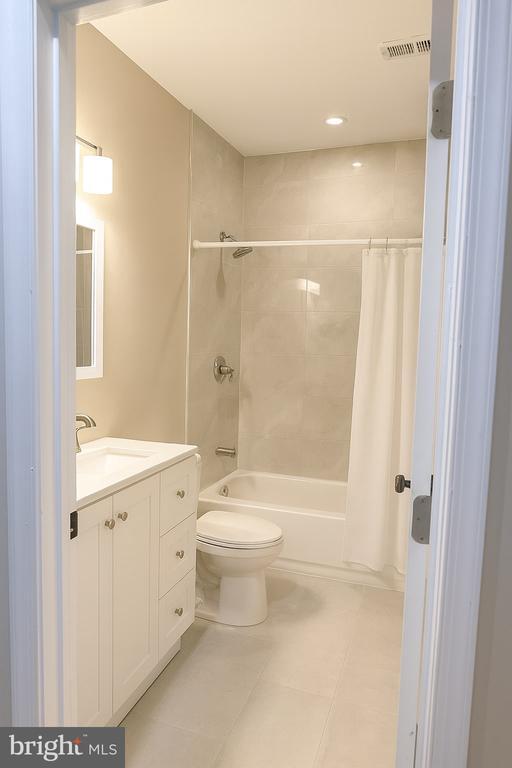 Building Photo - 25287 Justice Dr