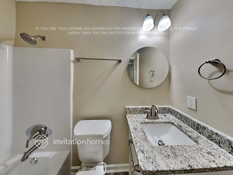Building Photo - 210 Hunt Ridge Dr