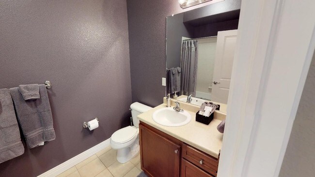 Building Photo - 9079 East Panorama Circle, Unit 201