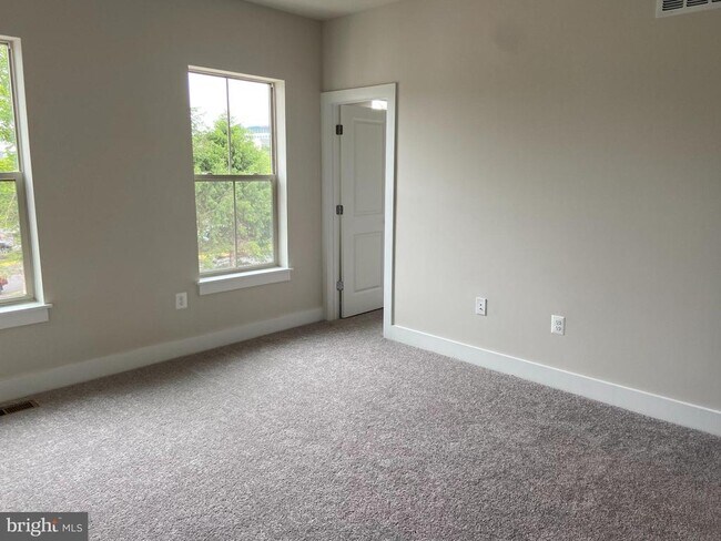 Building Photo - 5118 Ridgeview Retreat Dr