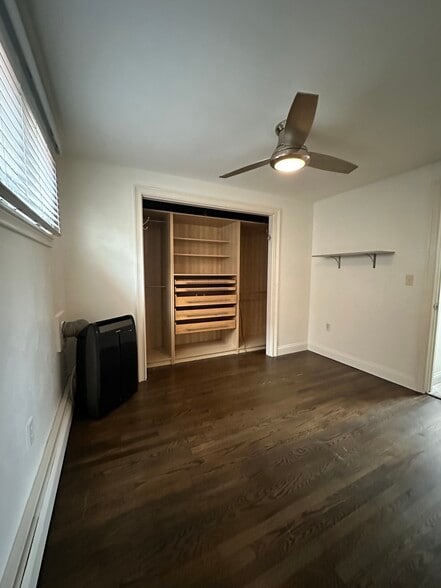Building Photo - 2703 Harbison St