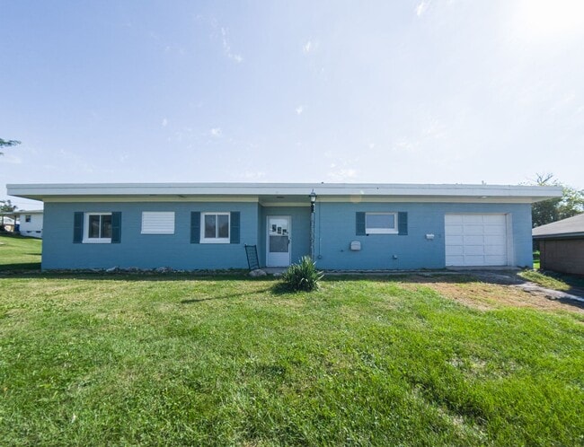 Primary Photo - 3 Bedroom One Bathroom updated home
