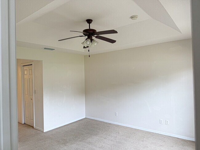 Building Photo - 87 Pine Crse Dr