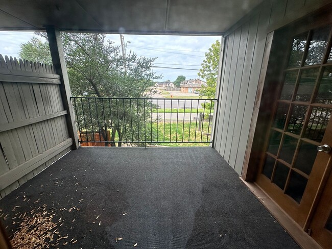 Building Photo - 1 bed/1 bath condo in OKC