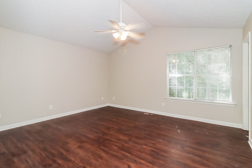 Building Photo - 23 Elberta Terrace