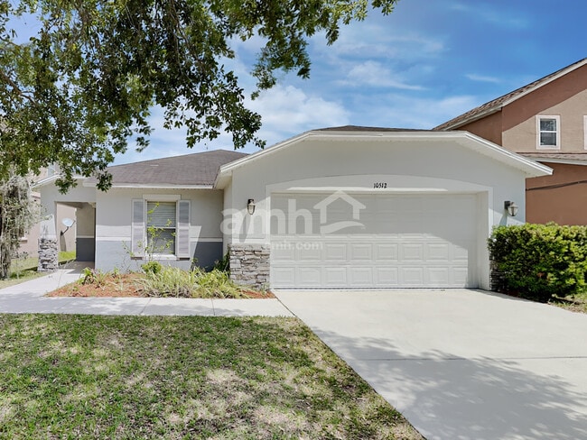 Building Photo - 10512 Boyette Creek Blvd