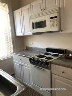 Building Photo - 15 Colborne Rd