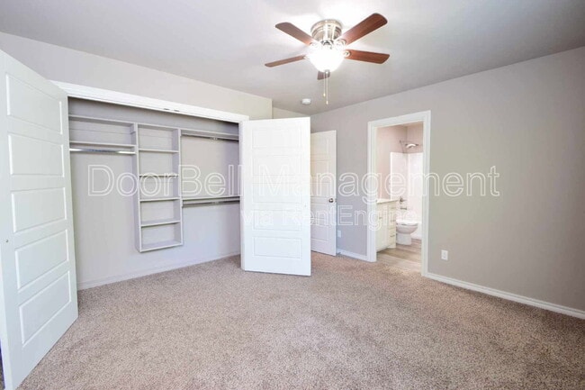 Building Photo - 512 S Haynie St