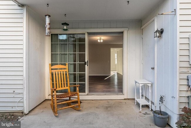 Building Photo - 110 Prosperity Ave SE