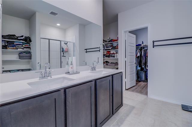 Building Photo - 7404 Seton Pl