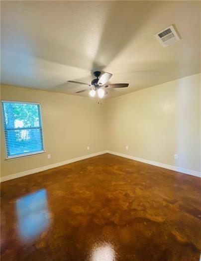 Building Photo - 2807 Terrace Dr