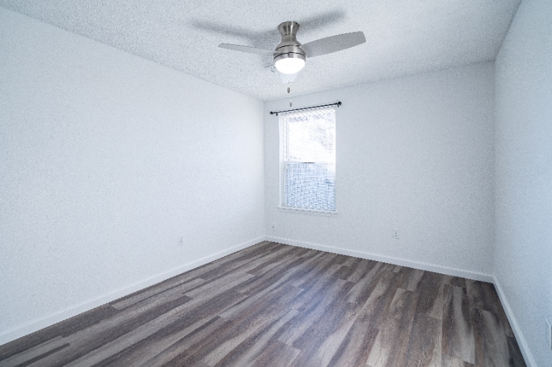 Building Photo - 8513 Wakefield Dr